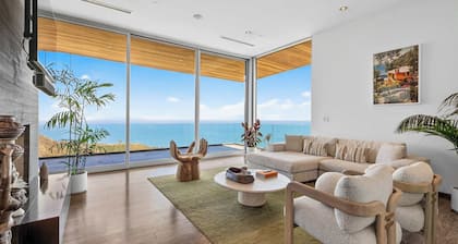 Casa Azure by Oraklus