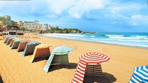 Beach - Beautiful, bright apartment near shops (BIARRITZ)