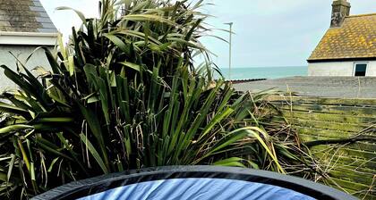 Butterlump Cottage - coastal cottage next to the beach with private hot-tub.