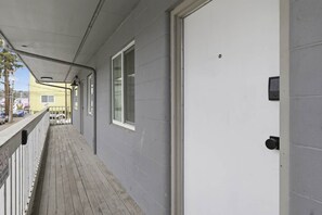 Exterior detail - UO•Downtown(.5 mile)•West University•GuestFavorite (Eugene)