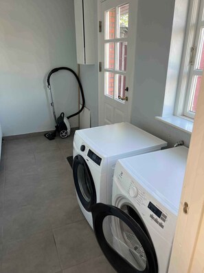 Interior - Lovely holiday home near child-friendly beach (Torrig L)