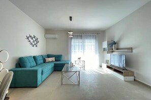 Living area - Athenean Modern Escape near Marina Flisvos-E1 (Paleo Faliro)