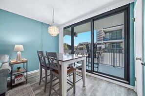 Interior - Island Sunrise 169 | Gulf Views| Pool | Low-Density | My Beach Getaways (Gulf Shores)