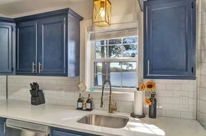 Fridge, microwave, oven, stovetop - Lakefront Beach Entry - Hot Tub, Movie Theater! (Tobyhanna)