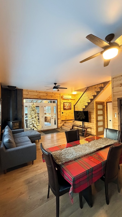 Le Shack du Nord | Bord du Baskatong •Quai - Kayaks & nature Pets allowed