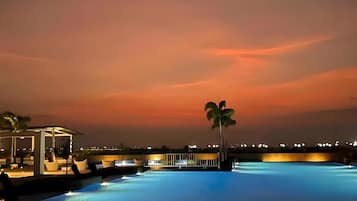 Apartemen Superior, Bebas Asap Rokok, pemandangan kota | Kolam renang rooftop