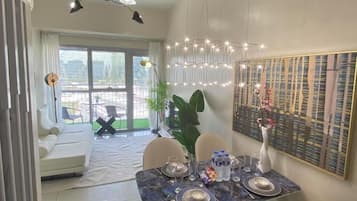 Apartemen Superior, Bebas Asap Rokok, pemandangan kota | Tempat makan