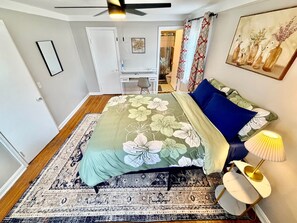 1 Schlafzimmer, Schreibtisch, Bügeleisen/Bügelbrett, kostenloses WLAN