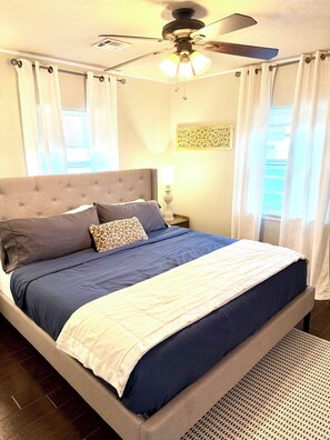 2 bedrooms, iron/ironing board, WiFi, bed sheets