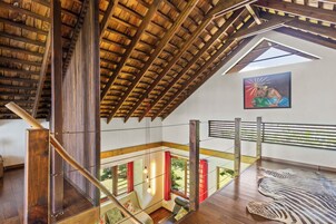 Bangalô, vista para o jardim | Parte interna