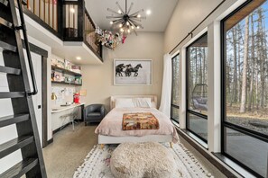 Room - New! Hot Tub, Sauna, Dog Friendly, 2 Living Spaces Near Whitefish & Glacier (Whitefish)