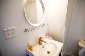 Soap - Entire Spacious Guest Unit @JHU w Private Bath (Baltimore)