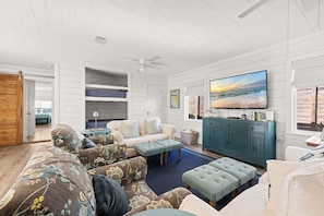 TV, printers - New Listing! Short walk to Perfect Laguna Beach! Great House~ Quiet Community (Panama City Beach)