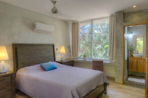 3 bedrooms, iron/ironing board, WiFi, bed sheets - Villa Los Laureles II, Private Pool • Trails • Beaches (Bejuco)