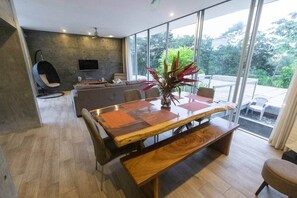 Dining - Villa Los Laureles II, Private Pool • Trails • Beaches (Bejuco)