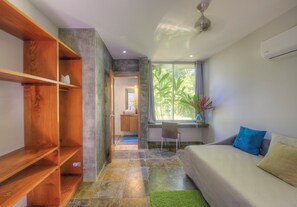 3 habitaciones y caja de seguridad en la habitación 