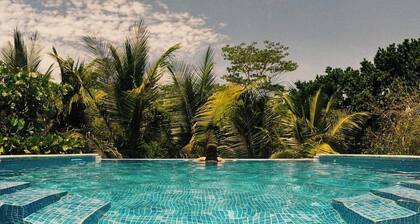 Villa Los Laureles IV, Private Pool • Trails • Beaches