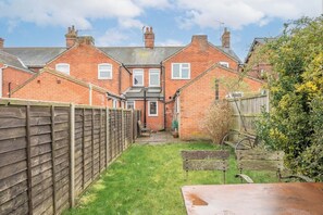 Property grounds - 40 Grimsey Road, Leiston (Suffolk)