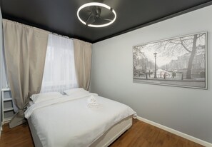 1 habitación, tabla de planchar con plancha, wifi y ropa de cama 