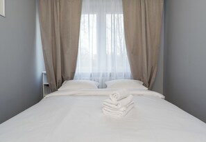 1 bedroom, iron/ironing board, WiFi, bed sheets