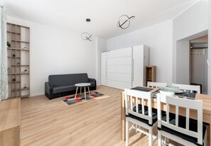 Living area - Daszyńskiego Urban Comfort Apartment (Gliwice)