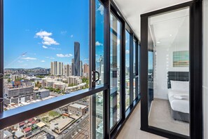 Interior - Skyline Apartment in Fortitude Valley (Fortitude Valley)