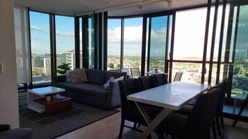 Apartment, 2 Bedrooms, Balcony, City View | Living area