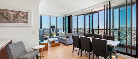 Appartement, 2 chambres, balcon, vue ville | Intérieur