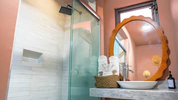 Classic Double Room | Bathroom