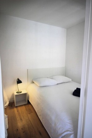 Room - Biarritz: Bright & Beautiful Flat with Balcony (Biarritz)