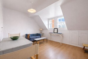 Interior - Calm apartment near Grande Plage, Biarritz (Biarritz)