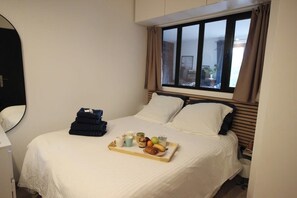 1 多间卧室、旅行婴儿床、WiFi、床单