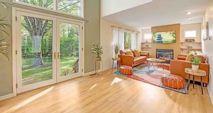 New! Sunrise Villa by D&R canal - Hike and Bike!