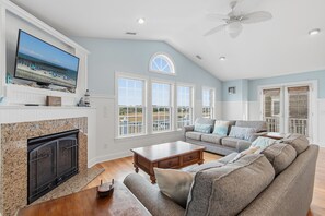 Smart TV - 1057 Tide Ridge, 5 Bedroom, 4.5 Bathrooms, Private Pool, Elevator (Supply)