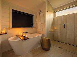 Hair dryer, bidet, towels, soap - Cathedral Cabin · Designer A-Frame · 10 Acres (Fayetteville)