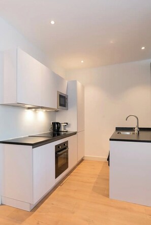 Private kitchen - Cozy apartment canal view (Amsterdam)