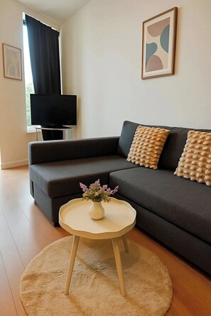 Living area - Cozy apartment canal view (Amsterdam)