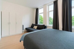 1 bedroom, iron/ironing board, WiFi, bed sheets - Cozy apartment canal view (Amsterdam)