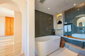 Bathroom - Yunduan Hostel (Suichang)