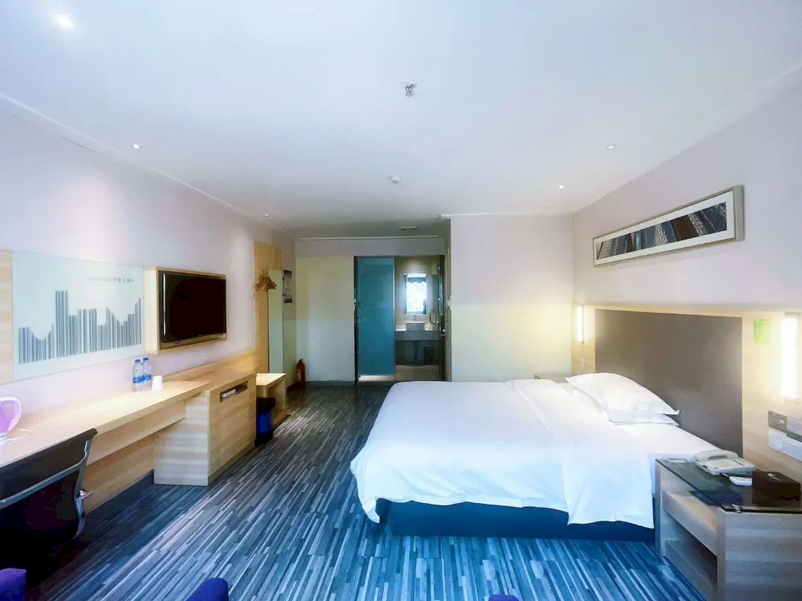 Standard Double Room, City View