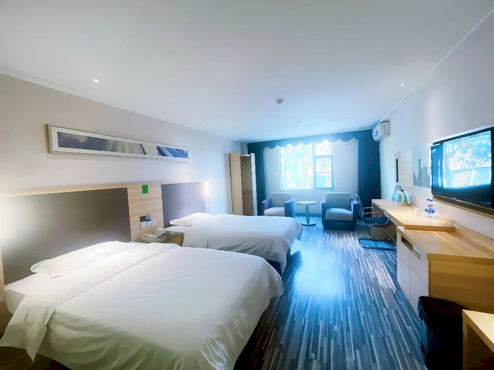 Business Twin Room, City View