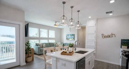 MG203, Private Pool, Shared Heated Pool, Pet Friendly