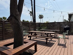 Outdoor dining - SS304 Private Pool, Charcoal Grill, Golf Cart Access (Port Aransas)