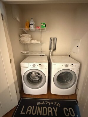 Interior - Chic Loft Living at Historic Drayton Mills – Walk to Dining & Trails (Drayton)