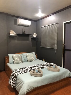 4 Schlafzimmer, Bügeleisen/Bügelbrett, WLAN, Bettwäsche