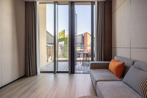 럭셔리 더블룸 | 거실 공간