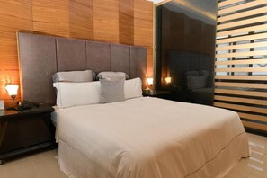 Elegant King Room - Sun-View Motel (Hsinchu)