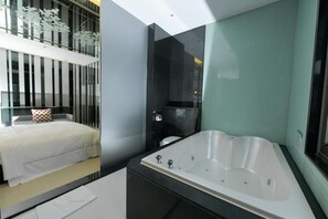 Business King Room - Sun-View Motel (Hsinchu)