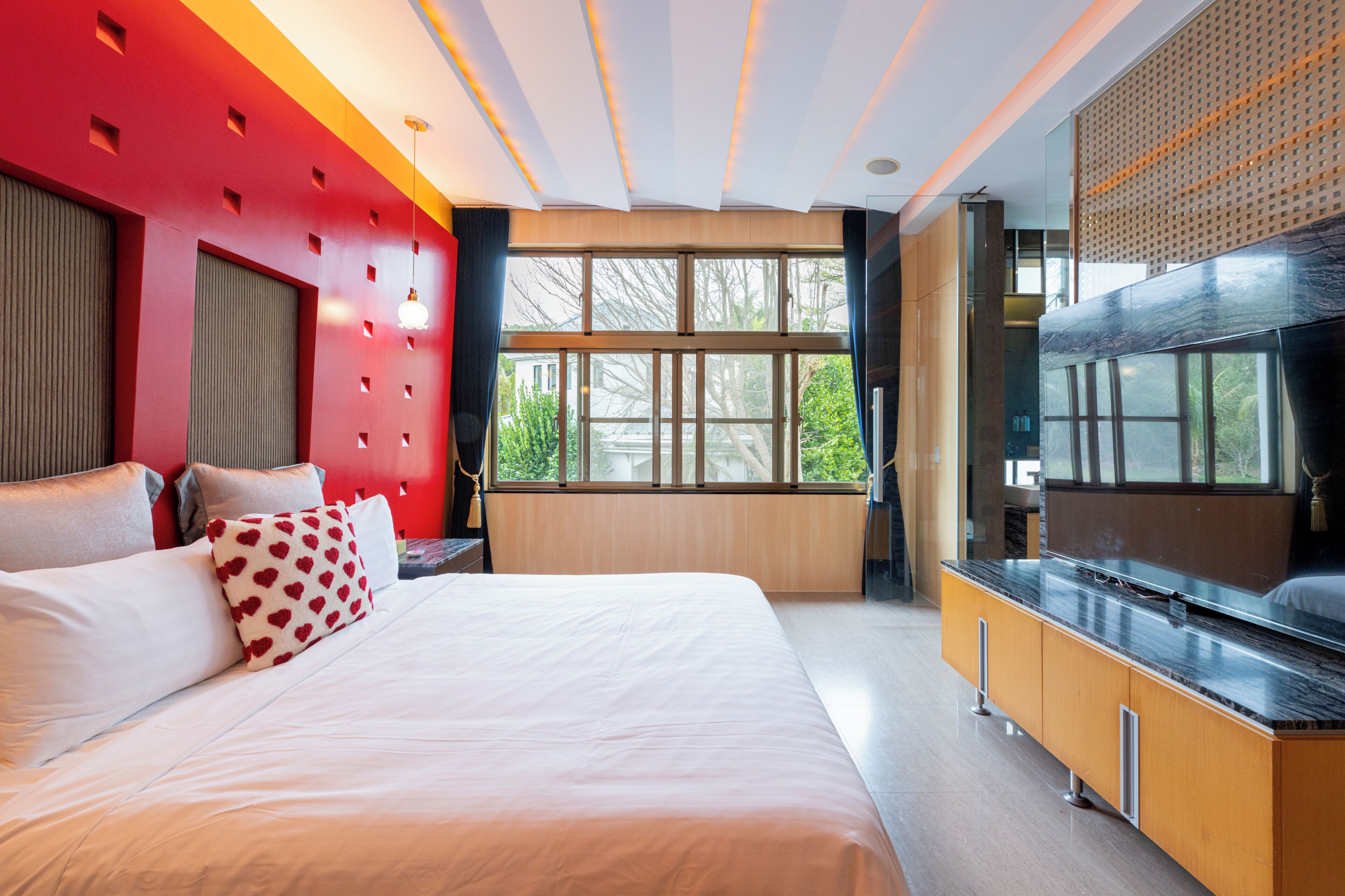 Elegant King Room