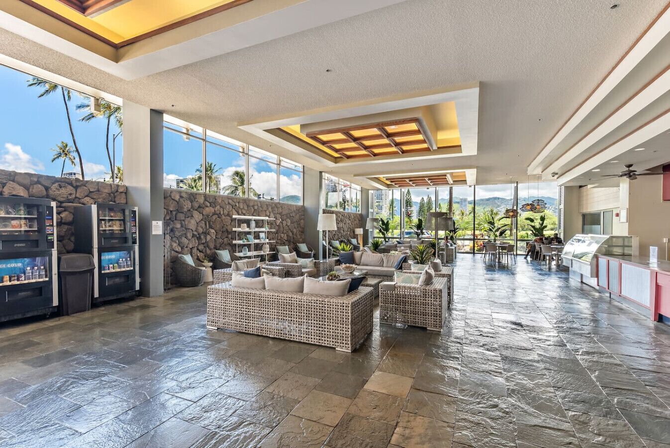 Apartment, Balcony, Canal View | Lobby